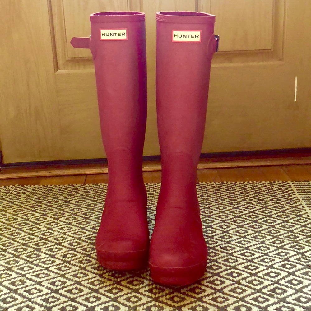 Gently Used Red Hunter Boots!!